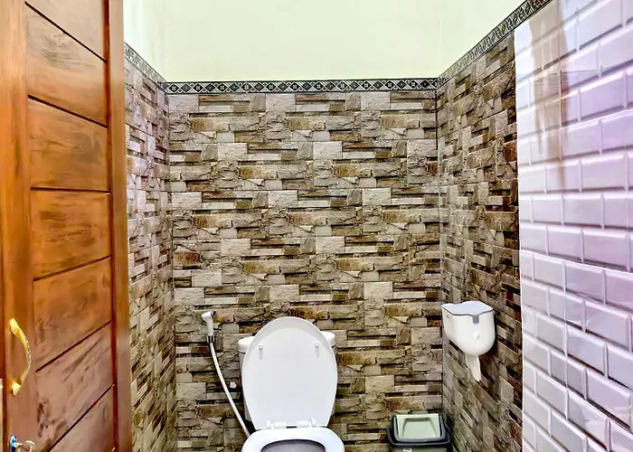 Karma Mimba House 4*